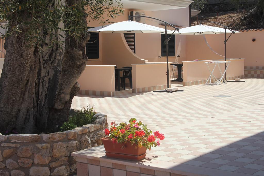 רודי גרגניקו Residence La Cappella Del Convento מראה חיצוני תמונה