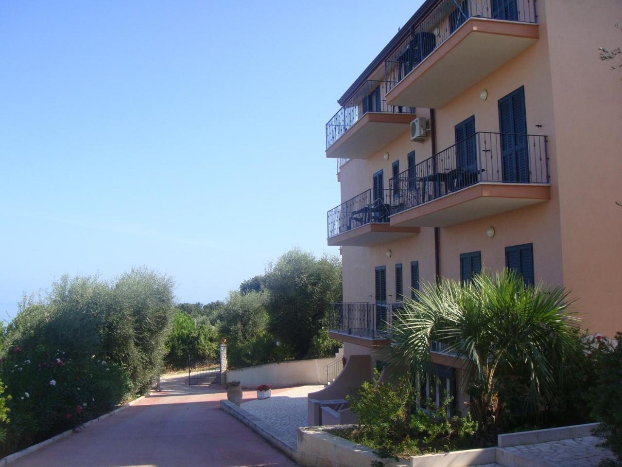 רודי גרגניקו Residence La Cappella Del Convento מראה חיצוני תמונה